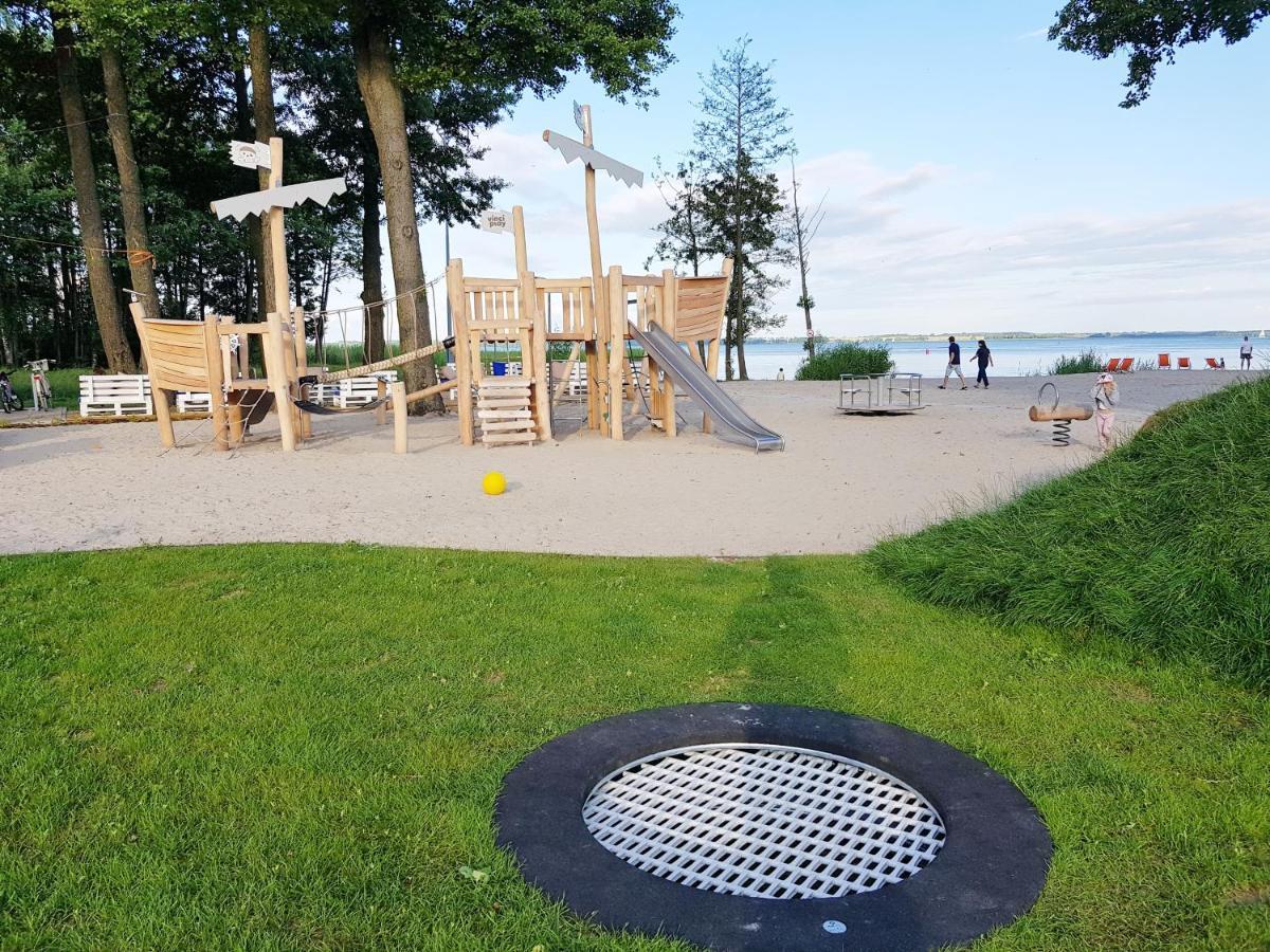 Good Morning Sunshine - Nautica Resort Apartment Gizycko Bagian luar foto